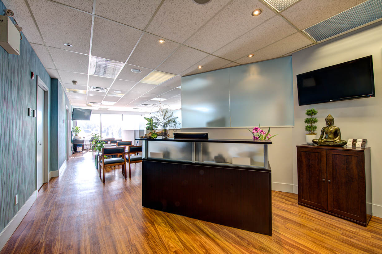 Mount Royal Village Family Chiropractic | Reception