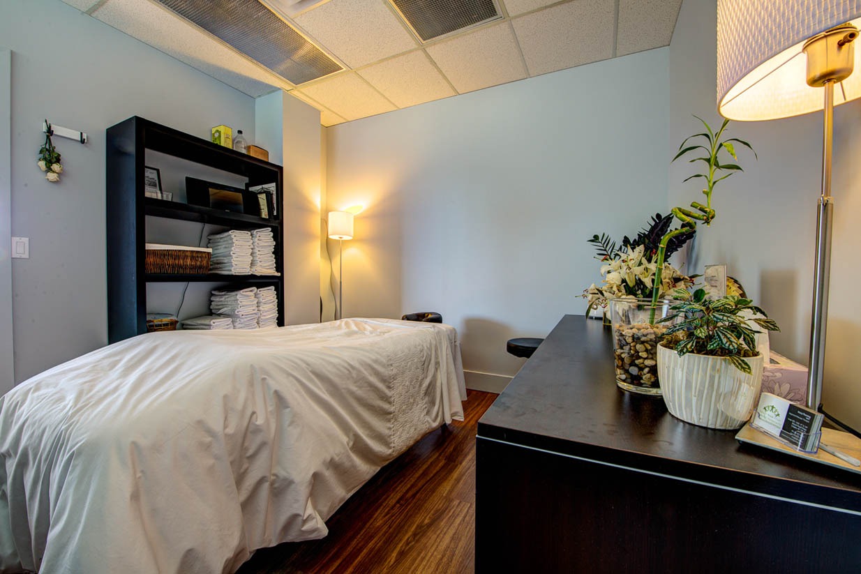 Mount Royal Village Family Chiropractic | Massage Room | Calgary Wellness Center