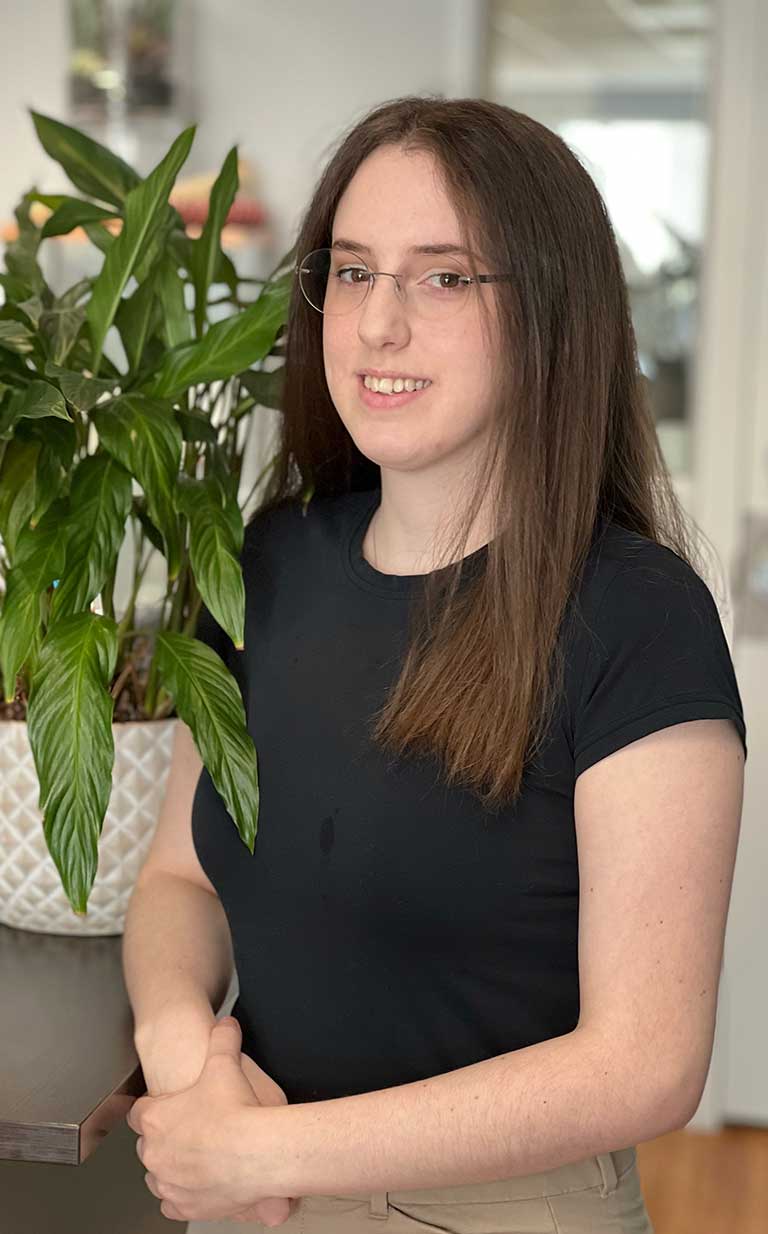 jessica-chiropractic-assistant-mount-royal-chiropractor Jessica - Chiropractic Assistant
